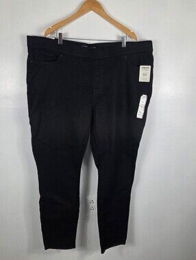 Levis Strauss plus size black denim pull on skinny 26M W38 L30 NWT